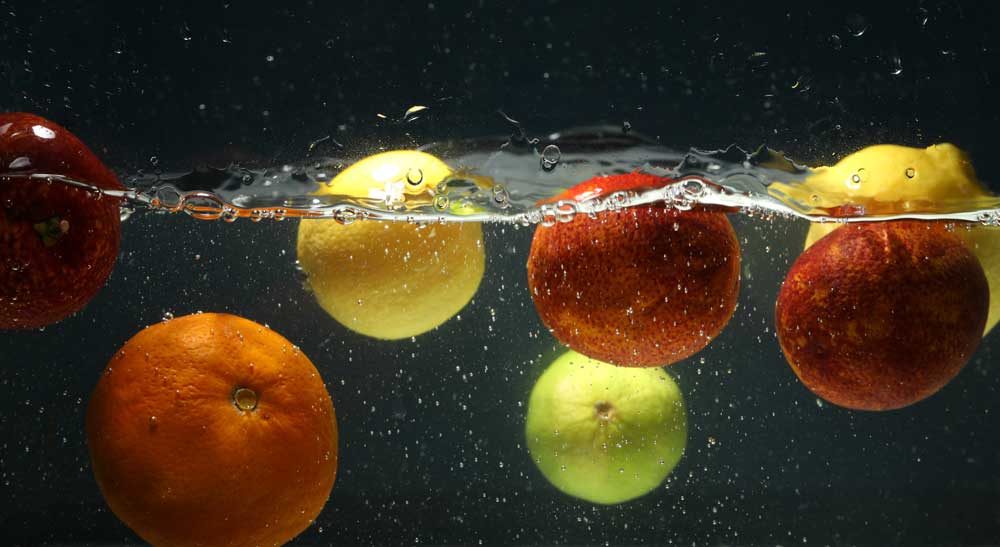 acqua-ossigenata-per-la-pulizia-di-frutta-e-verdura