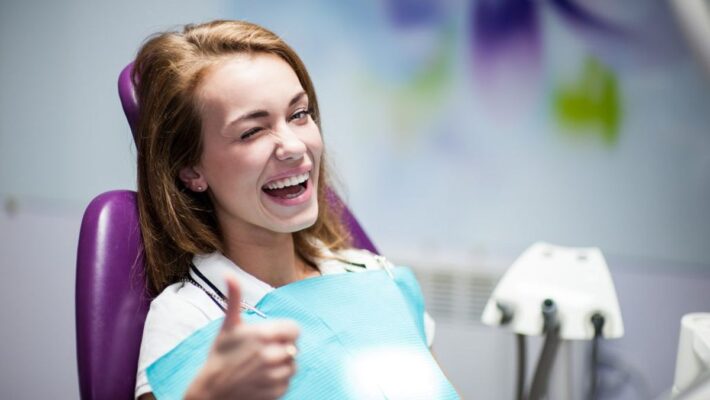 I vantaggi offerti dall’odontoiatria protesica