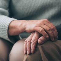 Anziani e alzheimer: il ruolo della badante